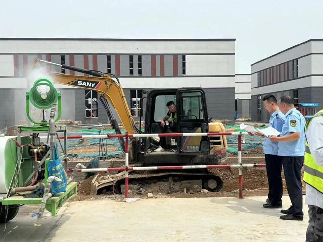 777电玩城咸阳市生态环境局高新分局开展非道路移动机械专项执法检查